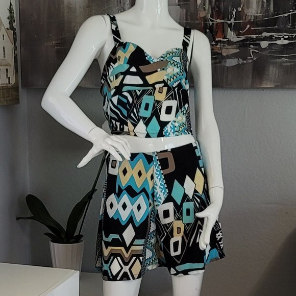 💗💛💚top and shorts set - Picture 1 of 5